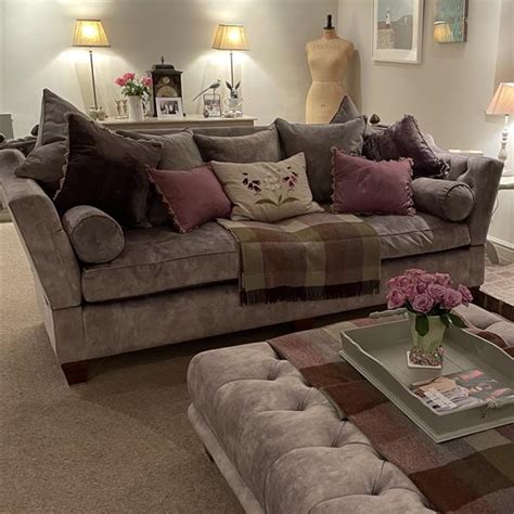 DORCHESTER SOFA - Russell Francis of Market Harborough