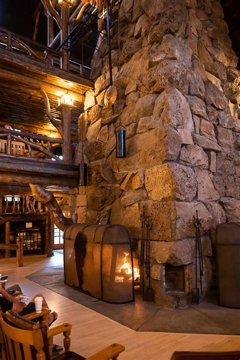 31 Amazing Things to Do in Yellowstone National Park — This Here Town