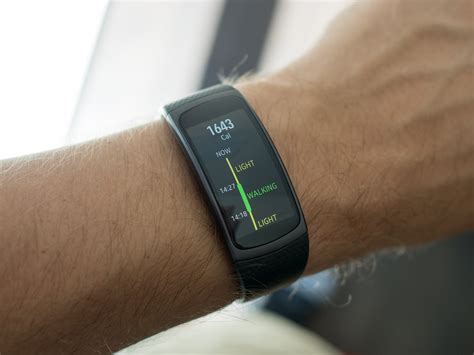 Samsung Gear Fit 2 review: A great fitness wearable, but with a little ...