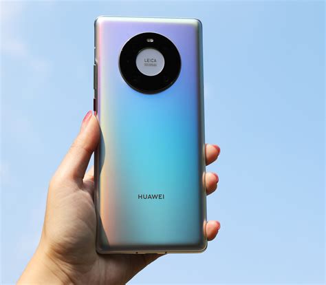 Почти 80% покупателей смартфонов в Китае выбирают Huawei