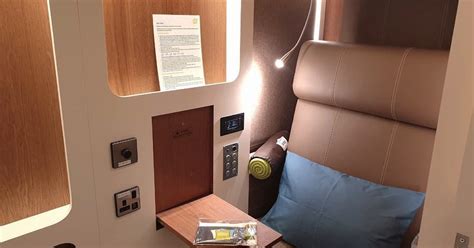I Spent My Long Layover In A Sleeping Pod — Here's How It Went ...
