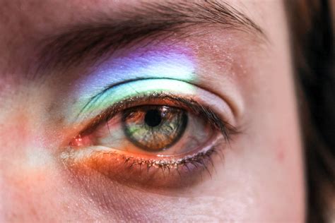 Pupilarni refleks - Kako se ispituju reakcije zjenica? | Optometrija.net