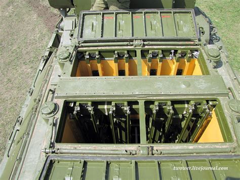 TOR-M2DT Arctic air defense missile system | Arctic air, Arctic, System