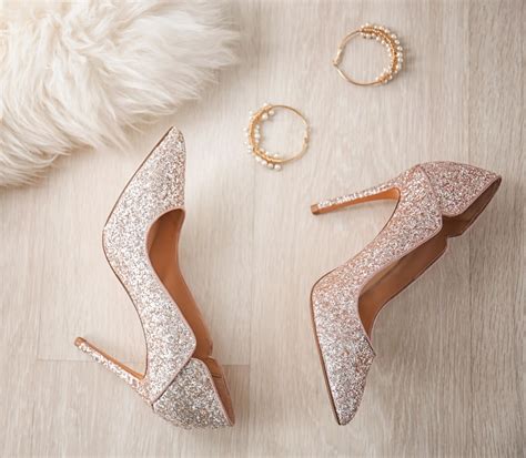 Fascinating Facts about Women and Heels - Tagsweekly