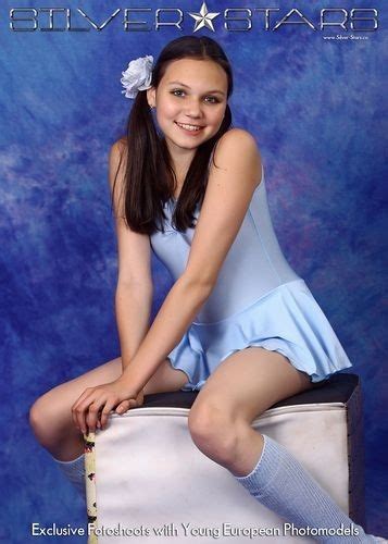 31623730 cover amy dancecostume 6 - x-img.net