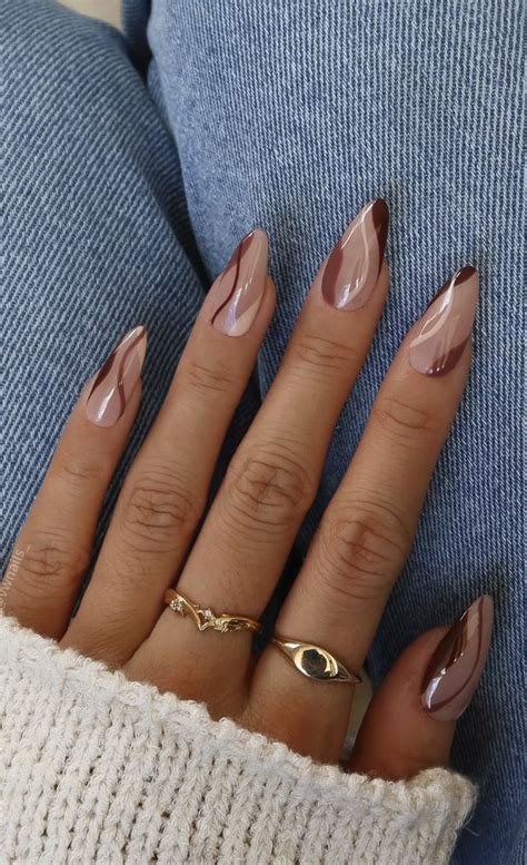 Fall Nails 2024 Almond - Gussi Jerrilyn