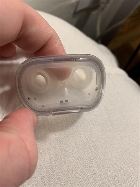 Spots on nasal pillows : r/CPAP