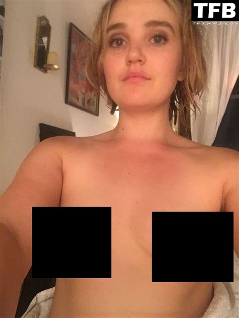 Chloe Fineman Nude Leaked The Fappening (4 Preview Photos) | #TheFappening
