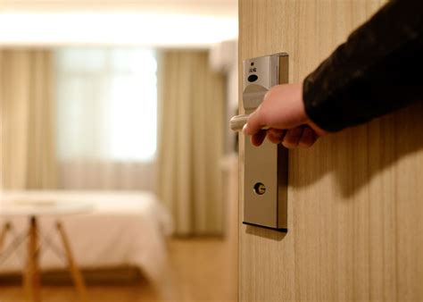 30 Unbelievably Strange Encounters With Random Strangers That These ...