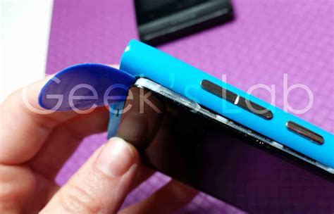 Nokia Lumia 800 battery replacement - Geek's Lab