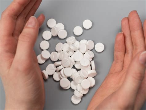 Reproductive safety of treatments for women with bipolar disorder - MGH ...