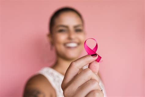 Como Surgiu Outubro Rosa - Outubro Rosa: como surgiu e por que falar sobre câncer de mama - Minha Vida