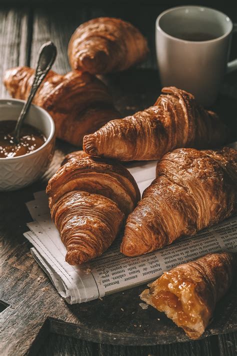 bakeries  london  visit hand luggage  travel food