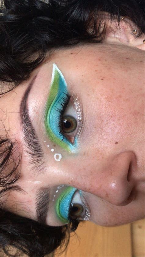 Aquarius makeup 🍏🫧🦋 | Makeup, Makeup videos, Makeup art