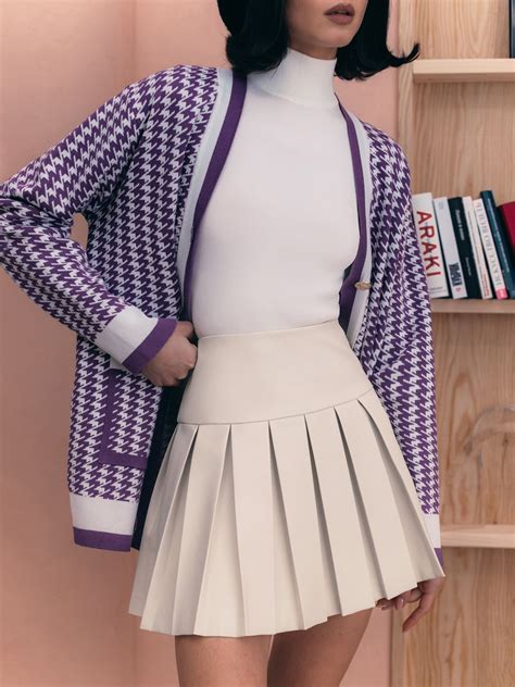 Юбка мини из экокожи в складку :: LICHI - Online fashion store