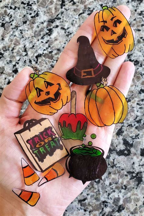 Easy DIY Shrinky Dinks Halloween Magnets - Sunshine and Munchkins