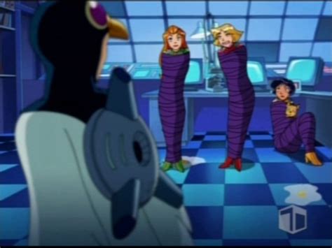 Totally Spies ("Evil Mascot") - Page 89