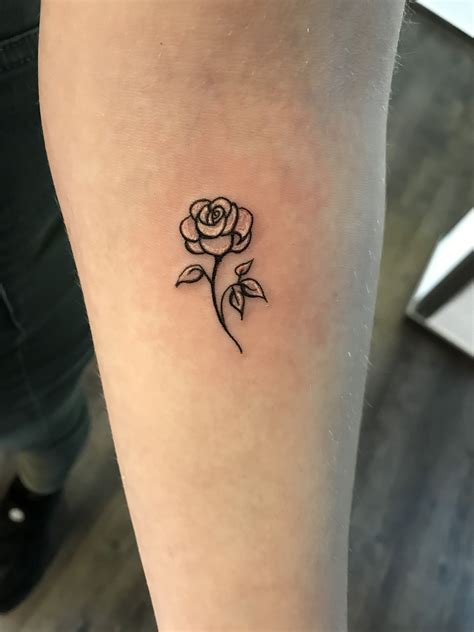 The Red Rose Tattoo Tattoo Design Tattoos Pinterest R - vrogue.co