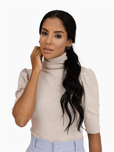 blusa Gabi nude – AERREE