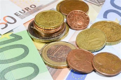 le belge ny connait rien en finance la dhles sports