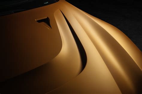 Aston Martin Unveils New Valiant