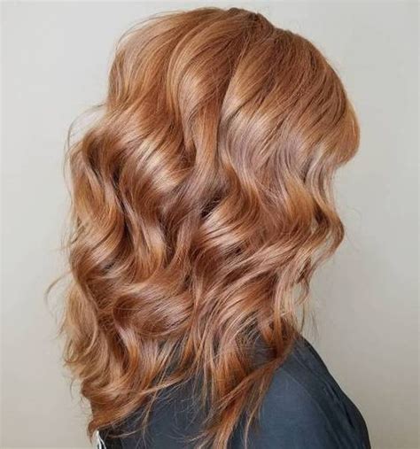 Медовый цвет волос | Blonde wavy hair, Strawberry blonde hair color ...