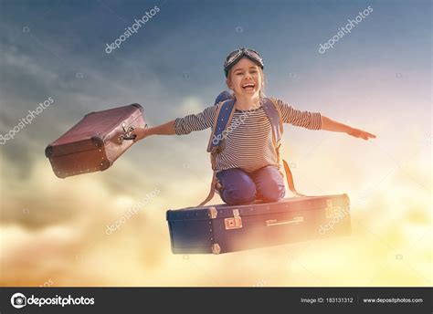 Dreams of travel — Stock Photo © choreograph #183131312