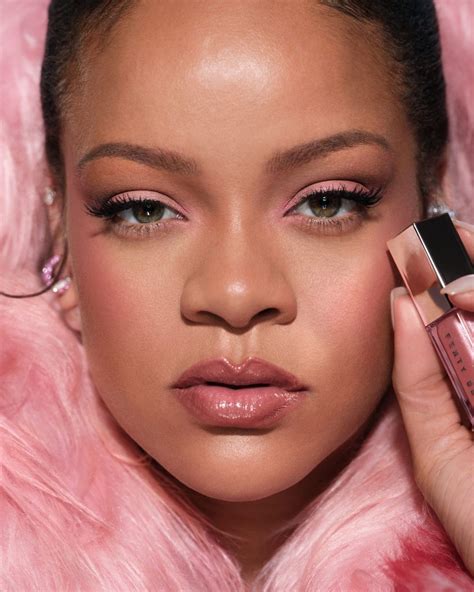 RIHANNA for Fenty Beauty: Gloss Bomb, 2025 – HawtCelebs