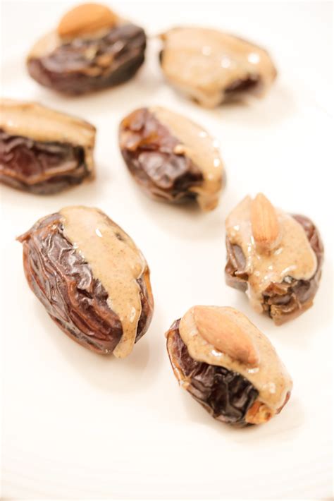 5 Foods to Eat Every Single Day - Well and Balanced Life