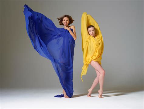 [Hegre Art] Emily Bloom - Ukrainian Revolution - 微图坊