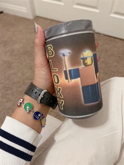 Here is my take on an IRL Bloxy Cola! :) : r/roblox
