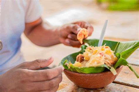 Vigorón: A Taste of Nicaraguan Street Food Culture