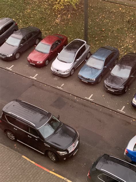 Чёрная крыша и серебристый спойлер — Peugeot 307, 1,6 л, 2002 года ...