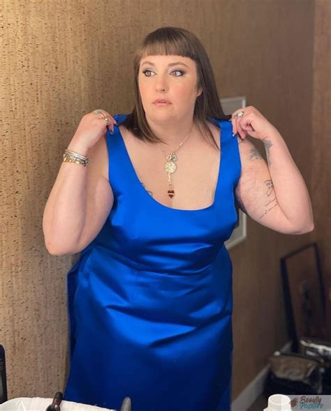 Lena Dunham weight gain: no regrets and self-love only - BeautyPositive.org