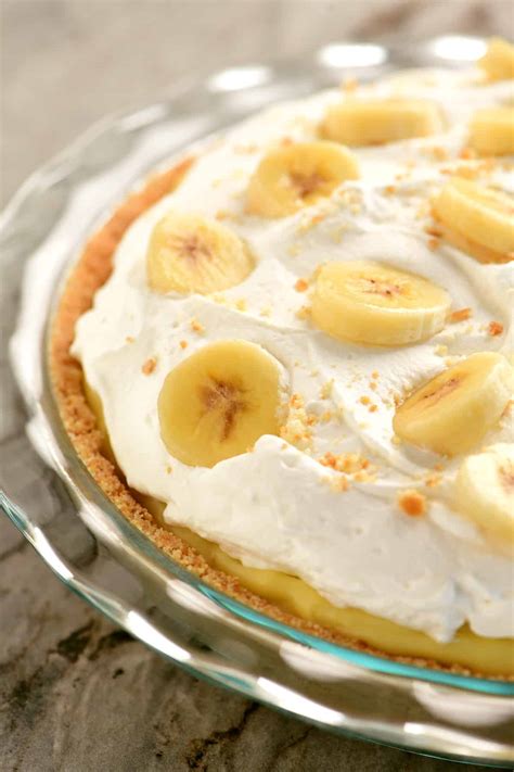 Banana Cream Pie Recipe - The Gunny Sack