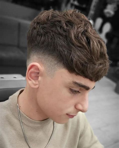 26 Textured Fringe Hairstyles for Men | Fringe haircut, Haircuts for ...