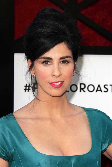 This Hottest Women Celebrity's Philanthropic Efforts: Making A Real Difference! Image 3