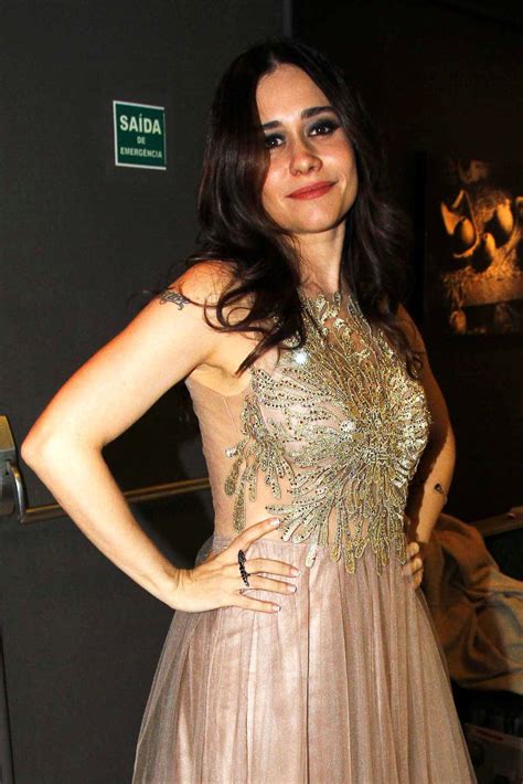 Alessandra Negrini - A revista da mulher