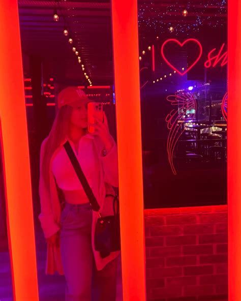 Itzel Pérez (@itzel.perezz04) • Instagram photos and videos