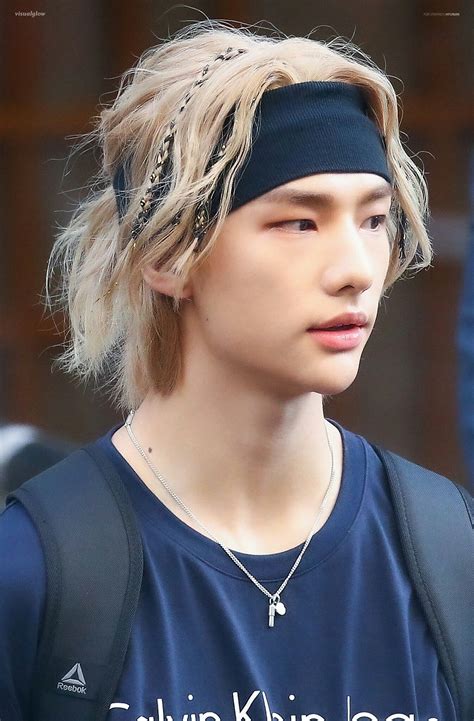 pin  sa  hyunjin stray kids blonde hair straykids hyunjin