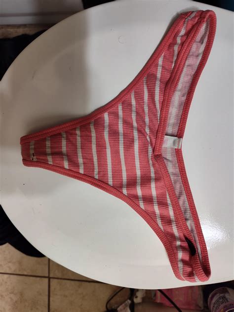 Sisters Pink And White Thong : r/CumshotsOnPanties