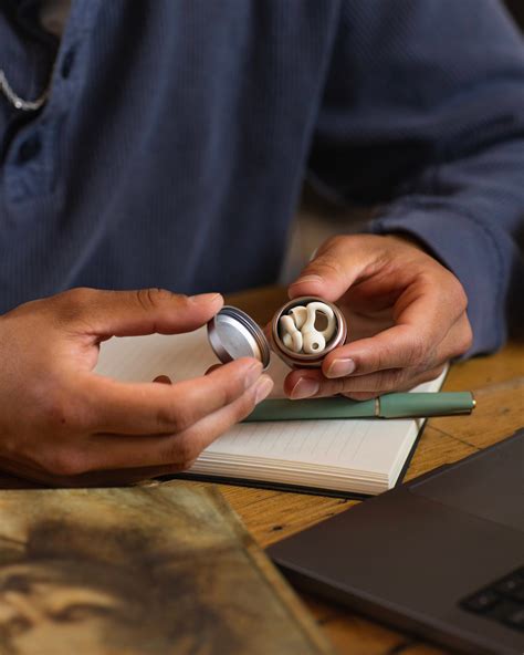 CURVD Earplugs | The Coolector