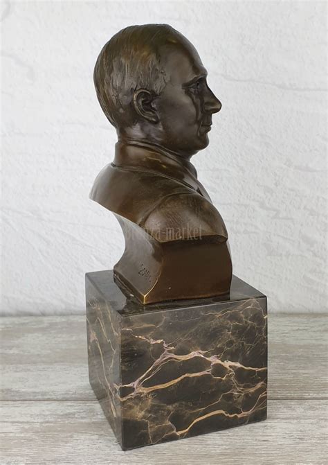 Бюст "Путин (крупный бюст)" арт. 2733 - купить в Москве - низкие цены