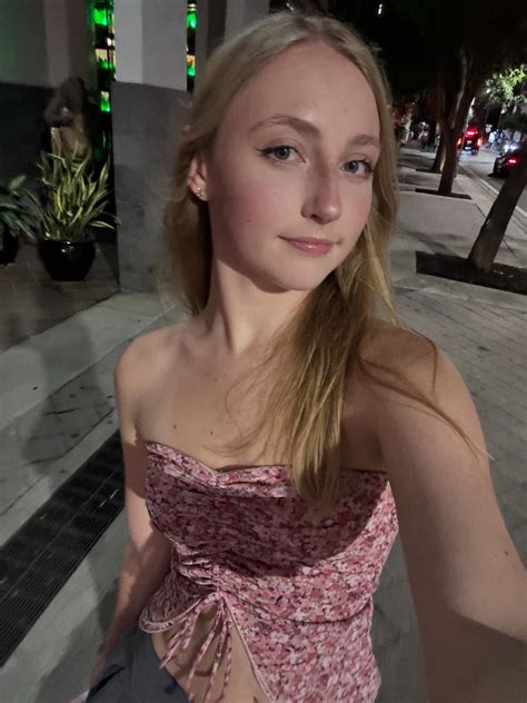 Ava Cherry (@onlyavacherry) • Instagram photos and videos