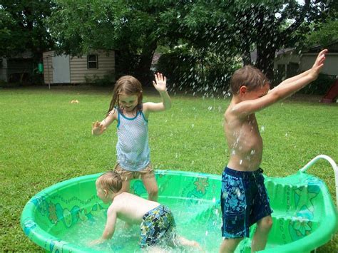 Kids Swimming | Flickr