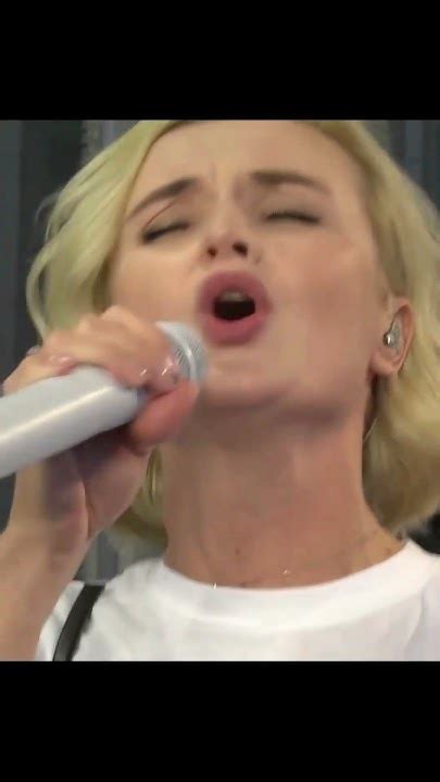 Полина Гагарина - Кукушка 2017 (Live ver. mix) - YouTube