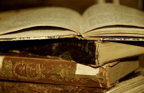 History Books: 15 Must Read Modern History Books | Why To Read