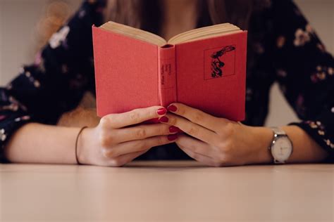 How to become a Better Reader in 9 Ways