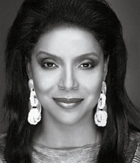 Top 10 All-time Most Beautiful Black Actresses of America - Exploring-USA