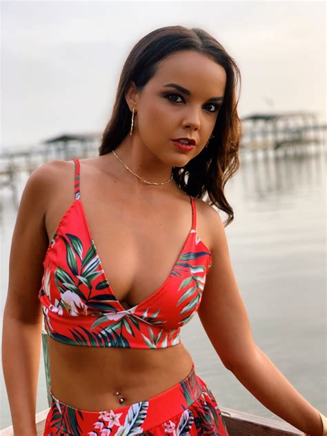 Dillion Harper